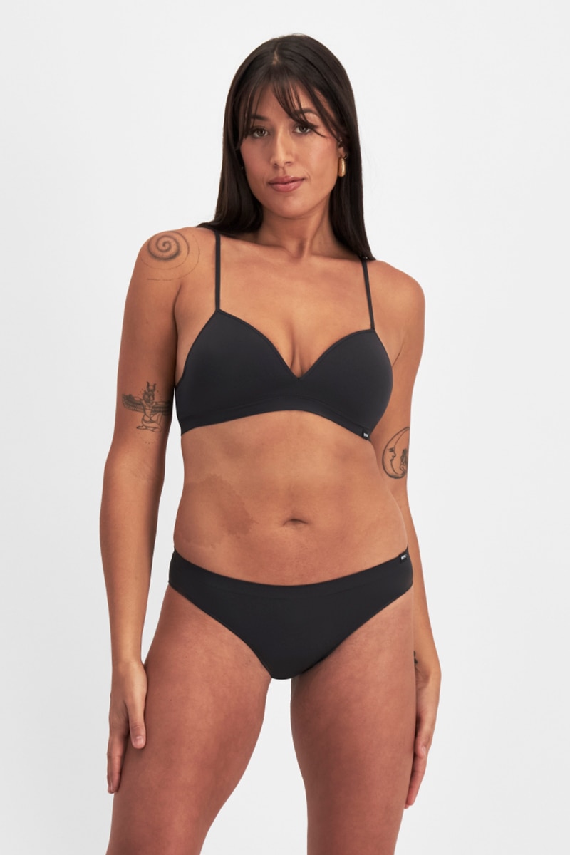 Bonds Women's Match Its Hi Bikini in Black Size: S (10)