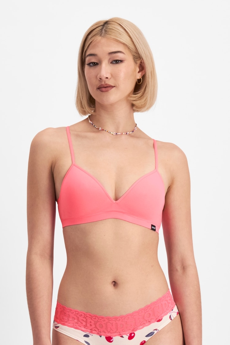 Bonds Women's Match Its Wirefree Bra in Pink Wattle Size: 2XL