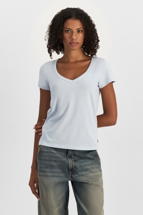 Midweight V Neck Tee