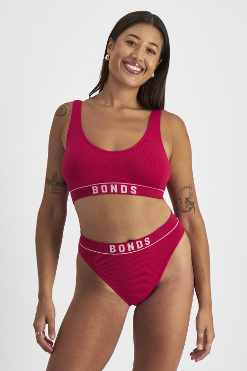 Retro Rib™ Seamless Deep V Crop