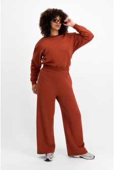Move Sweats Straight Leg Trackie