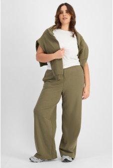 Move Sweats Straight Leg Trackie