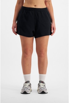 Belle wears a size Large is 173cm tall with 94cm bust and 75cm waist.