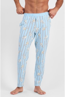 Sam (He/Him) wears size M and is 192cm tall with 100cm chest and 82cm waist