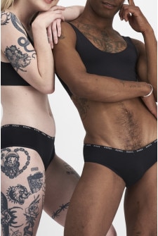 Jonti (they/them) wears a size 10, is 173cm tall, with 85cm bust and 67cm waist. 
Blu (they/them) wears size 12, is 176cm tall, with 89cm chest and 73cm waist.
