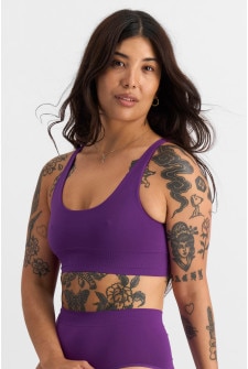 Bases Seamless Scoop Crop