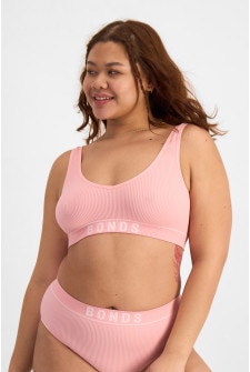 Retro Rib™ Seamless Deep V Crop