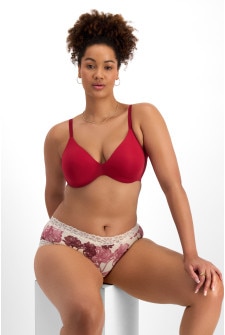 Bases Underwire Scoop Bra