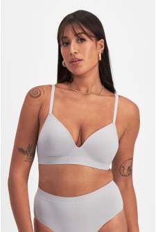 Bases Seamless Wirefree Bra