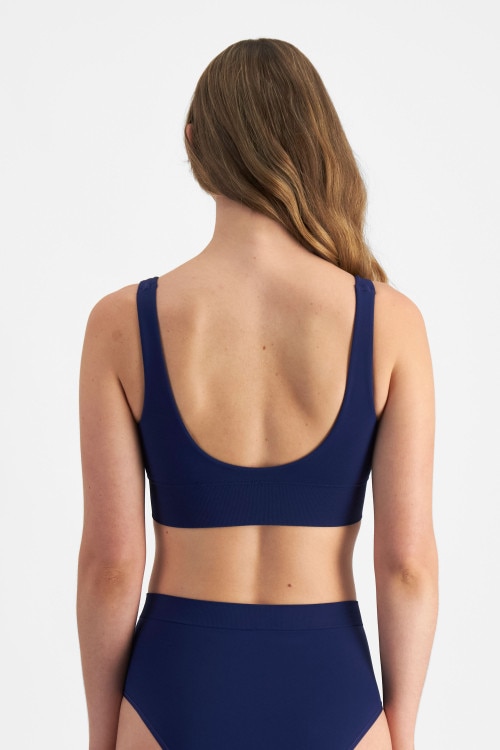 Bases Seamless Scoop Crop