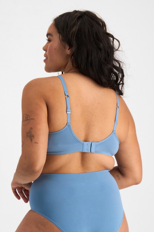 Bases Wirefree Seamless Bra