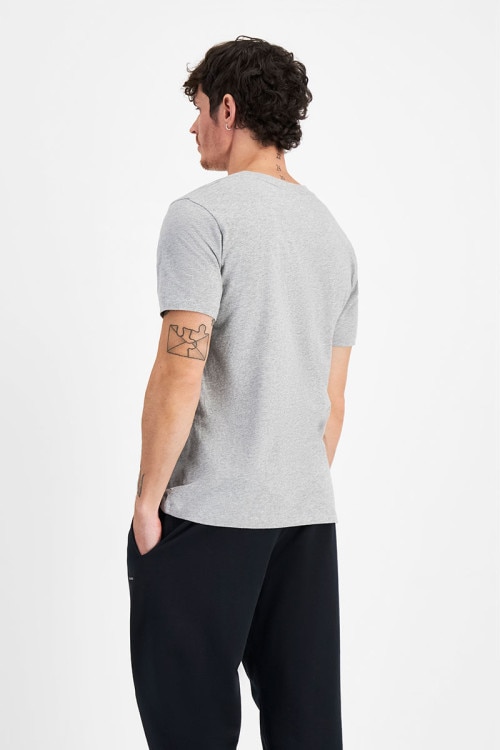 Midweight V Neck Tee