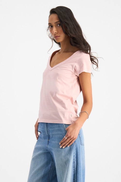 Midweight V Neck Tee