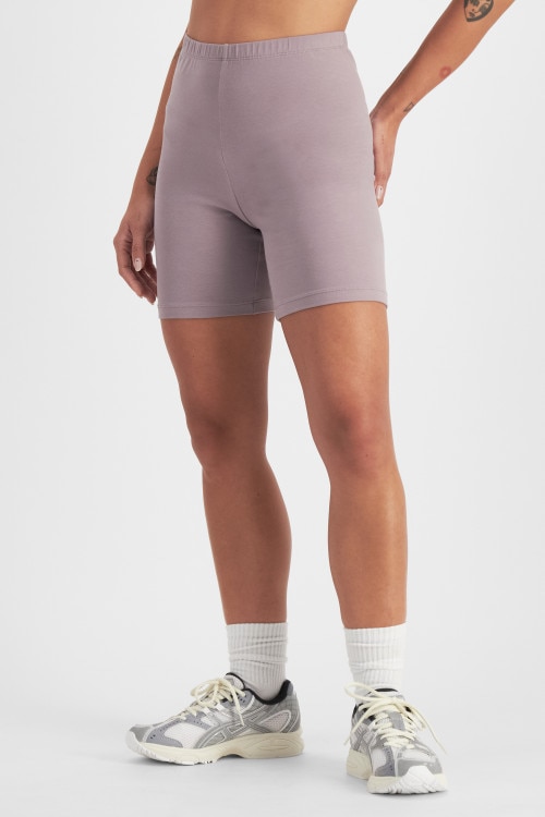 Move Cotton Stretch Short