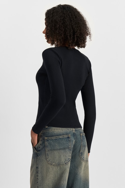 Organic Rib Long Sleeve Scoop Tee