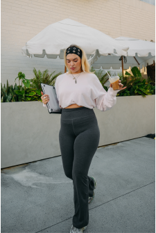Move Flare Pant