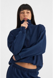 Nancy (She/Her) wears size S and is 170cm tall with 82cm chest and 64cm waist