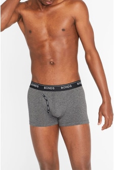 Model wears size Medium, is 184cm tall with 92cm chest and 76cm waist