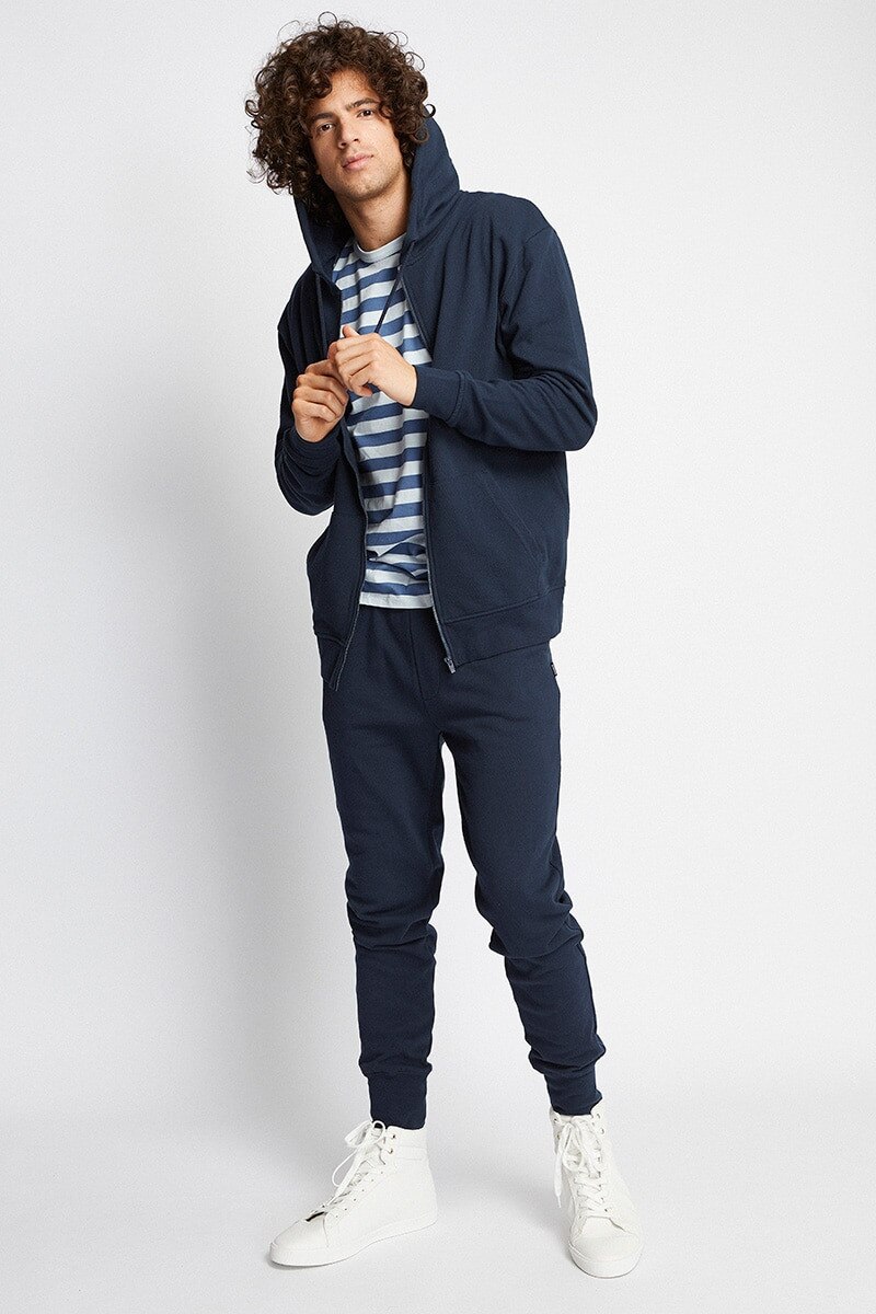 BONDS Bonds Essentials Logo Skinny 
