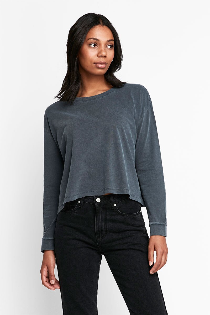 Long sleeve boxy tee Clearance