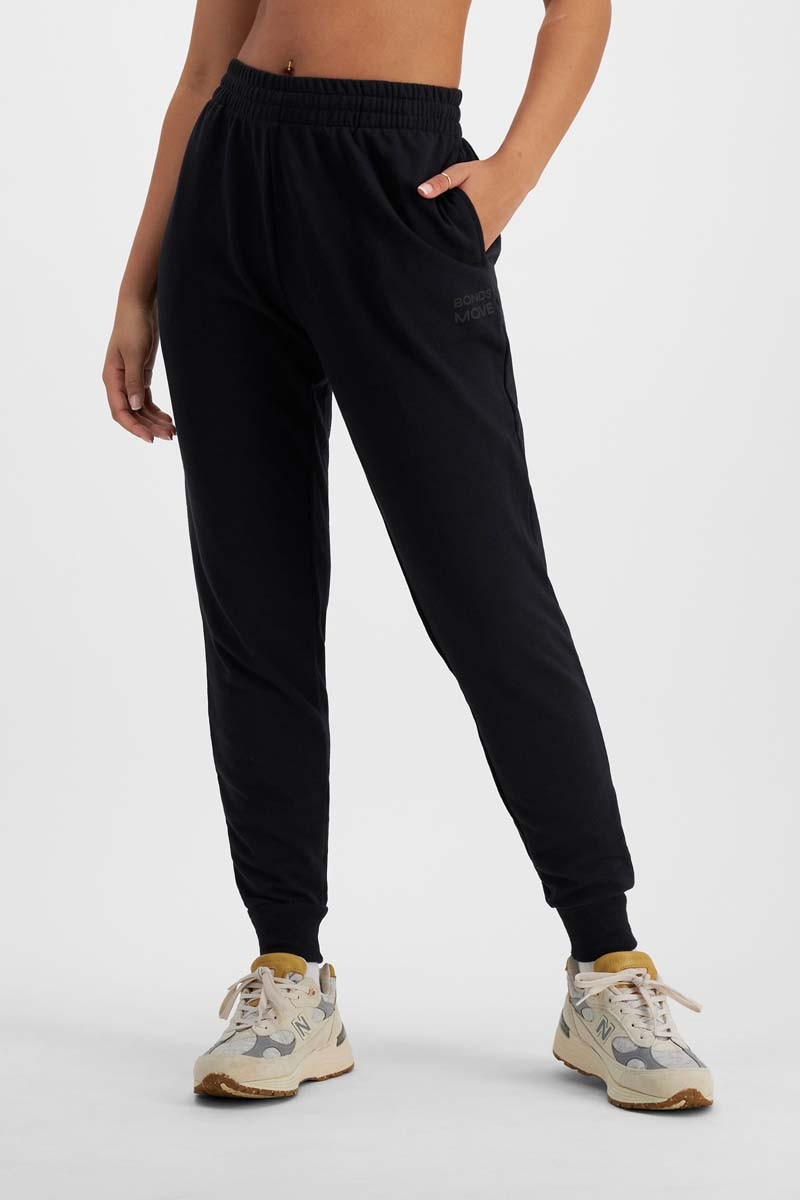 Essentials Move Skinny Trackpant