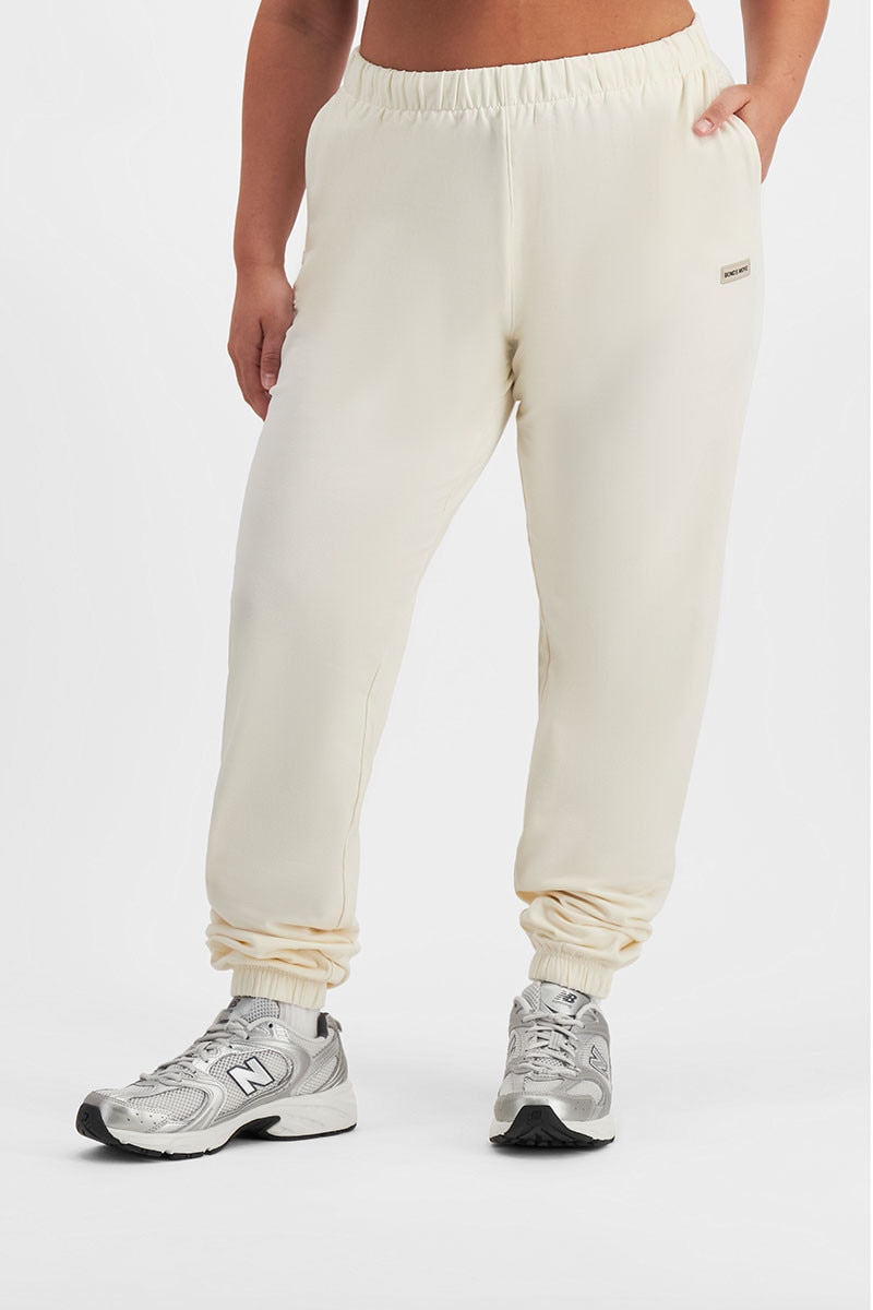 Bonds Move Jogger Womens Pants CQXAI