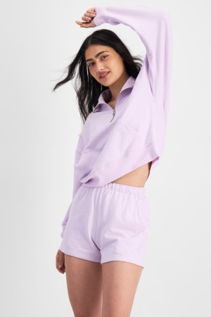 Tiana (She/Her) wears size S and is 176cm tall with cm chest and cm waist