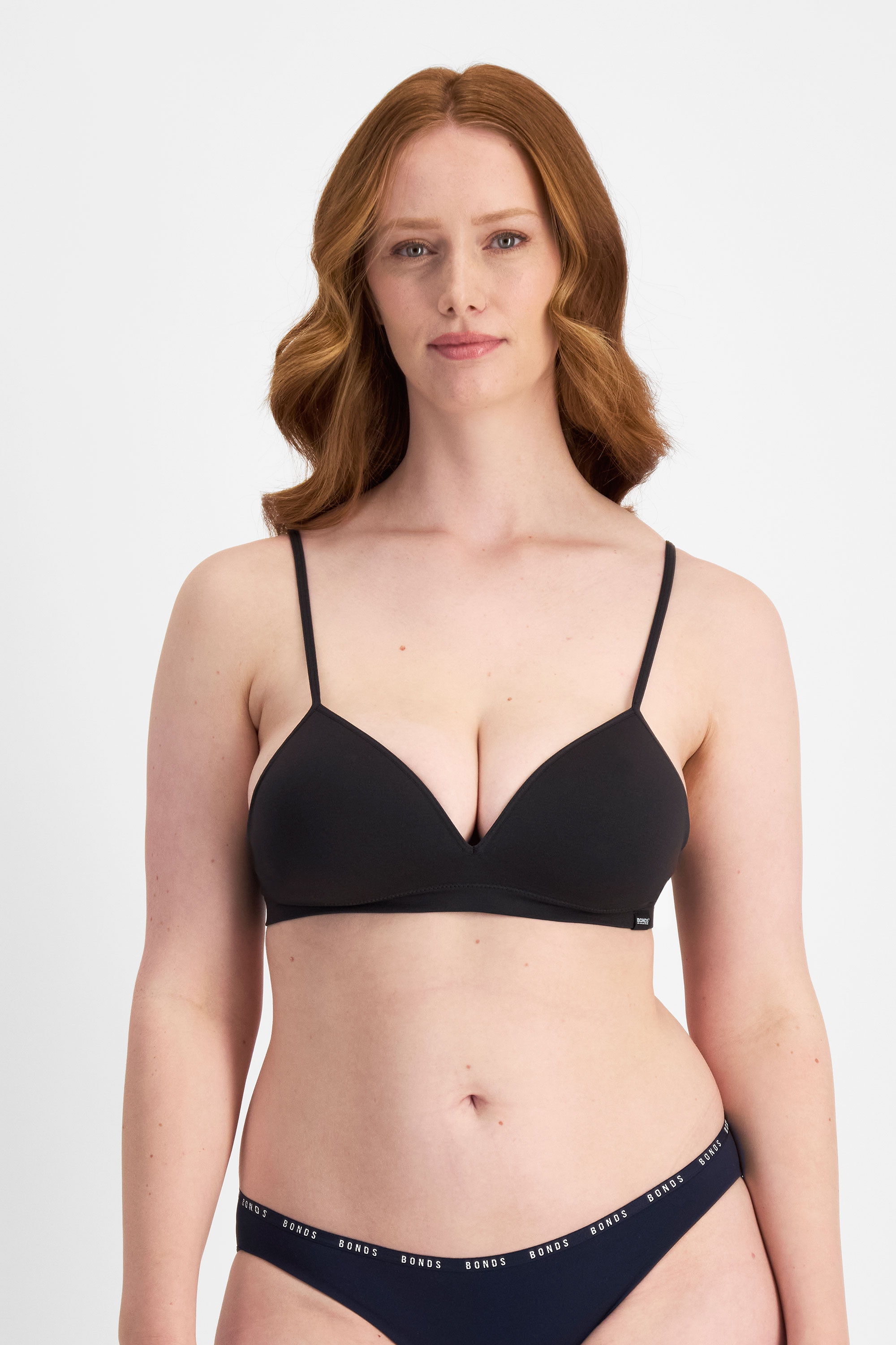 Bonds Women's Match Its Wirefree Bra in Black Size: 16