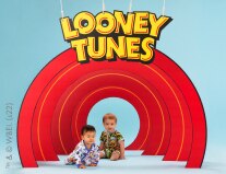 Bonds x Looney Tunes